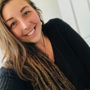 Meet your Posher, Joannie